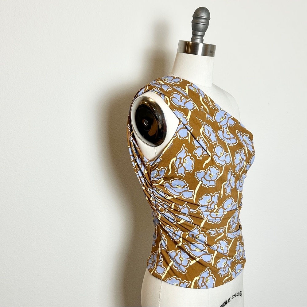 NWT Versace Periwnkle Floral One Shoulder Blouse Size 6 (050)